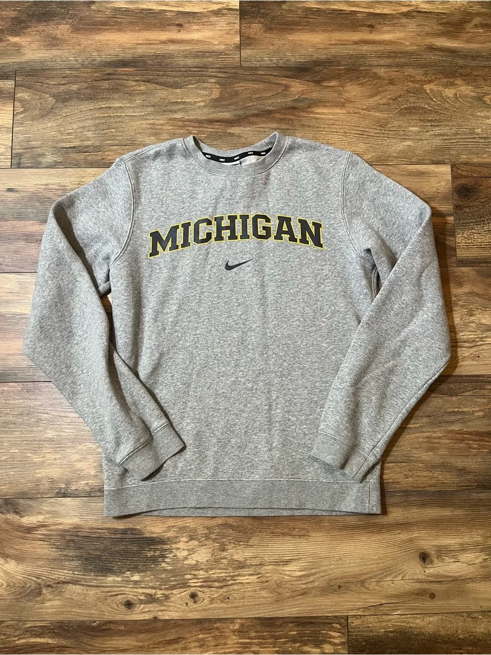 Nike Michigan Wolverines Gray Fleece Crewneck Sweatshirt Men’s Small S